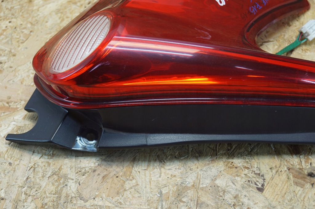 фото №7, Лампа лівий задня nissan juke f15