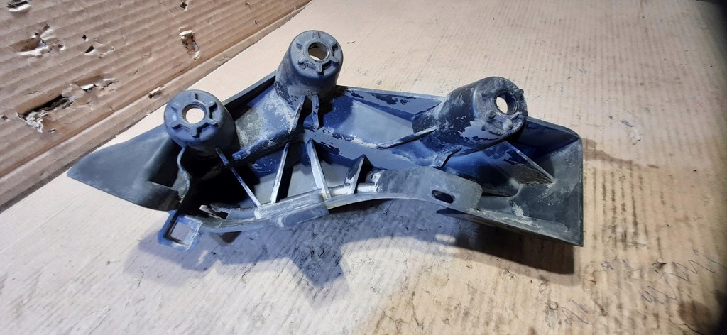 фото №8, Напрямна кронштейн бампера правий задня задній citroen ds4 9688180180