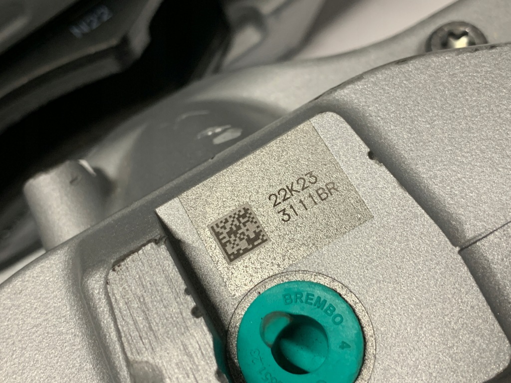 фото №11, Mercedes супорти гальмівні amg glb 247 x247 a2474216900 a2474217000