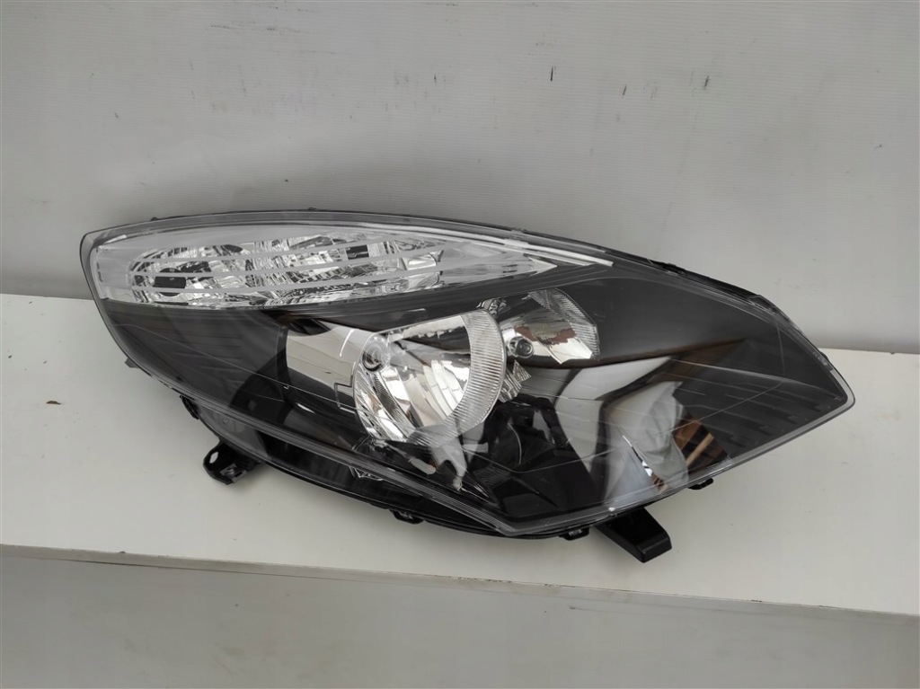 фото №1, Лампа права перед renault scenic 3 iii 2009-2013