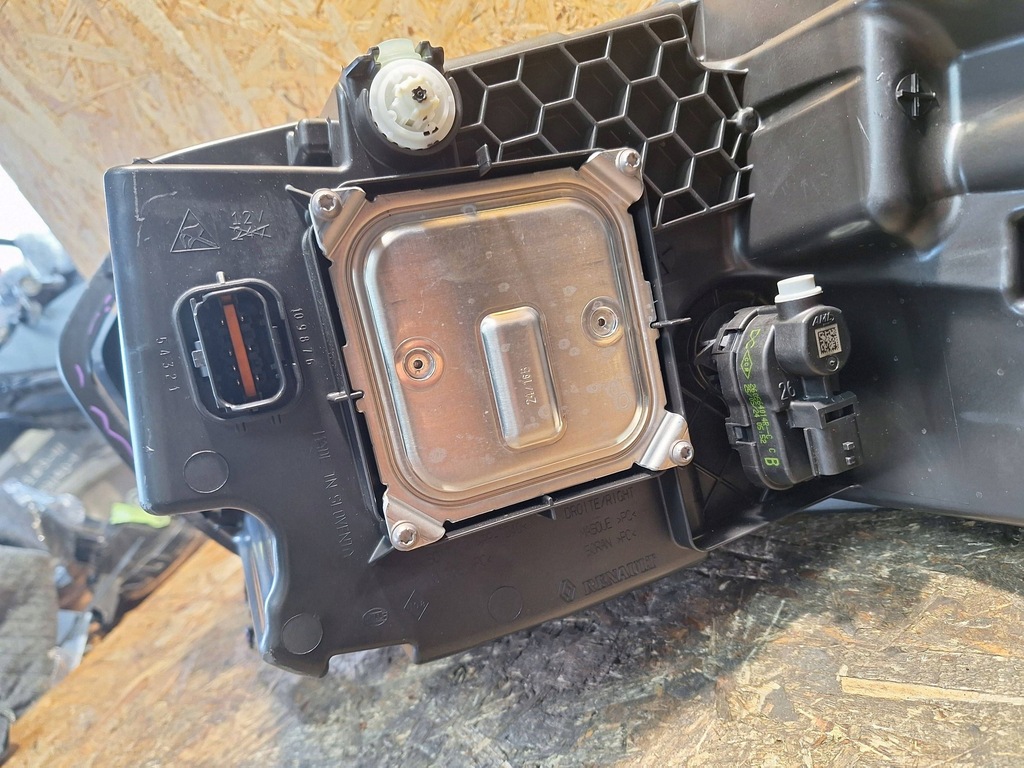 фото №10, Лампа права перед nissan primastar ii nv300 full led lift 21- 260105974r