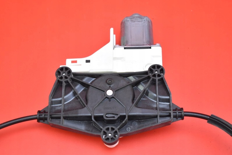 фото №5, Подъемник стекло правый задняя 8r0839462d audi q5 8r lift 12-17