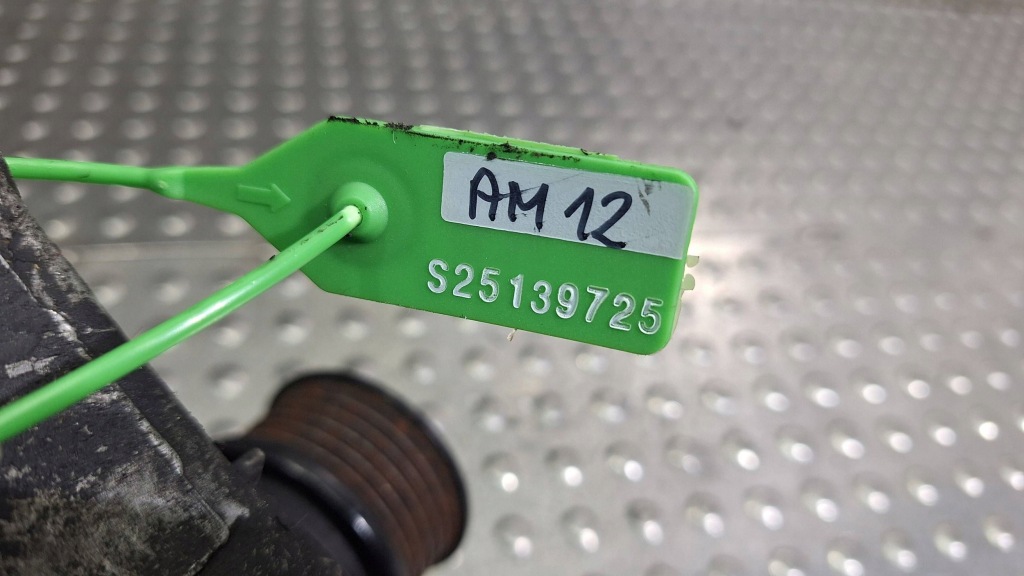 Генератор 70a 0120485012 mercedes w201 w124 2.6 3.0b Зі Шроту