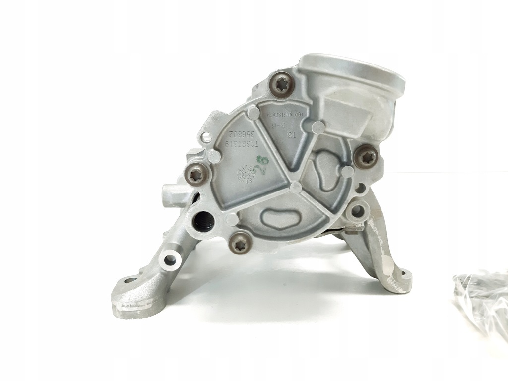 фото №8, Bmw f40 seria 1 насос масла b38a15f 8631810