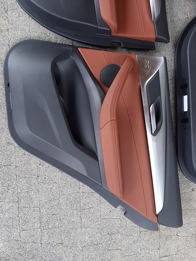 фото №4, Обшивка оббивка двері bmw x3 g01