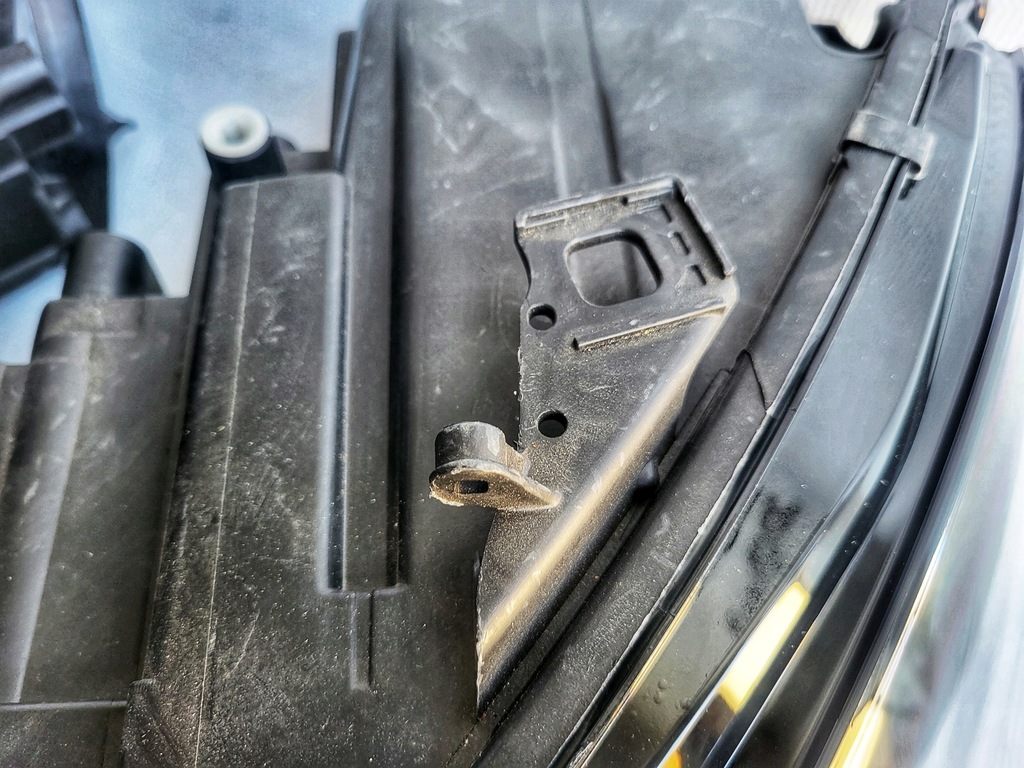 фото №14, Audi tt / tt rs 8j0 bi- ксенон led l+p повний 8j0941003aj 8j0941004aj f-v