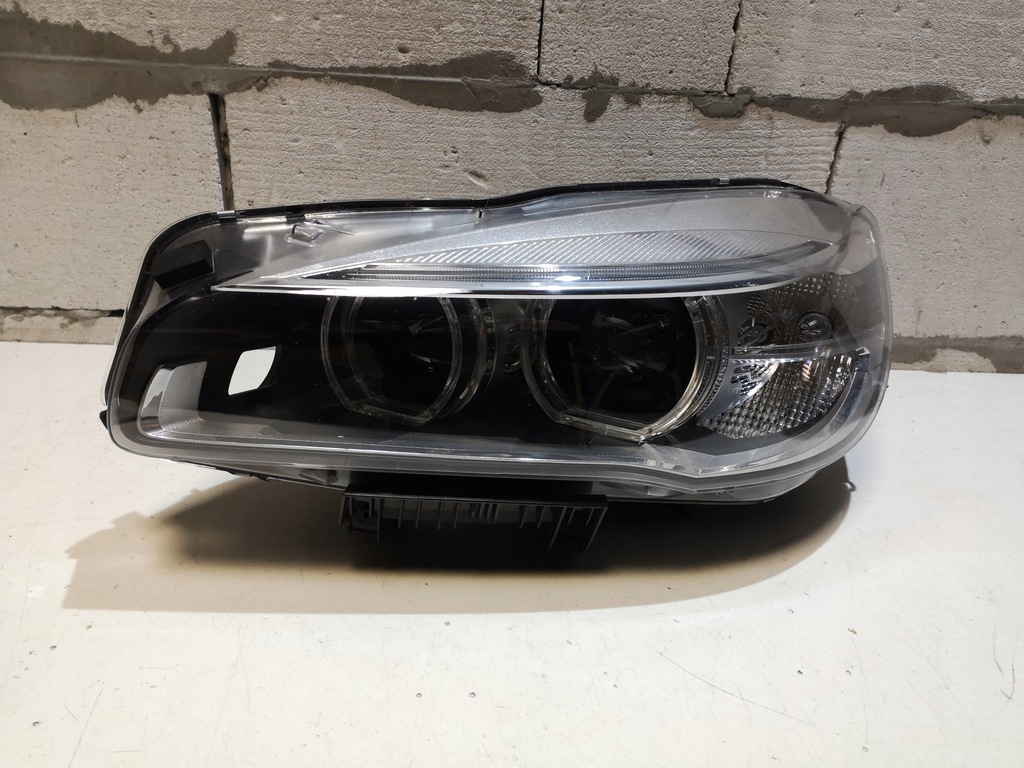 фото №1, Лампа левый перед bmw 2 f45 f46 led