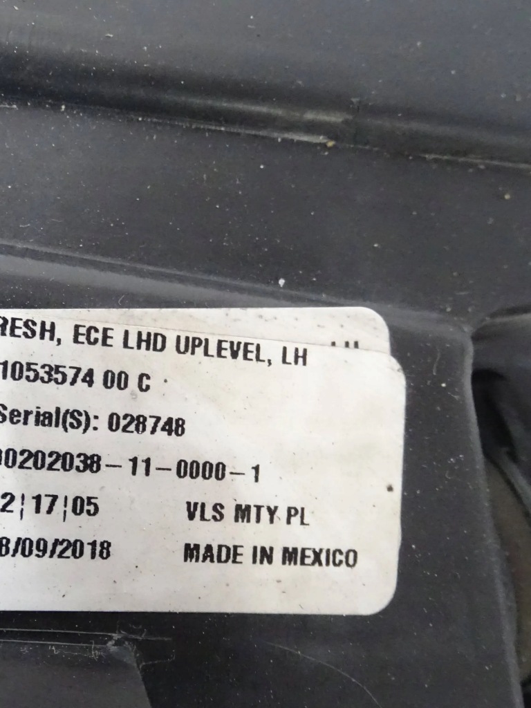 Фара перед передняя левая tesla s рестайлинг  full led Доставка