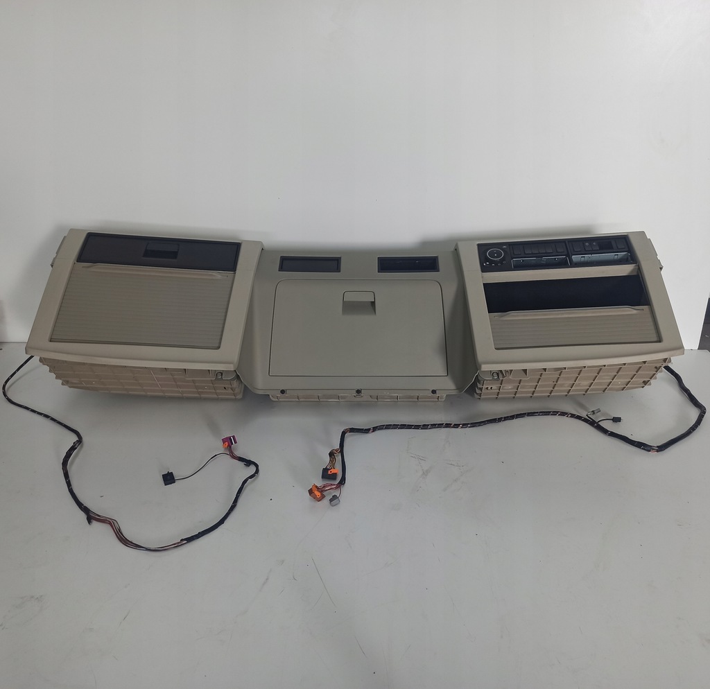 фото №6, Комплектна полиця верхній перед консоль volvo fh 4 fh 5 2000zł