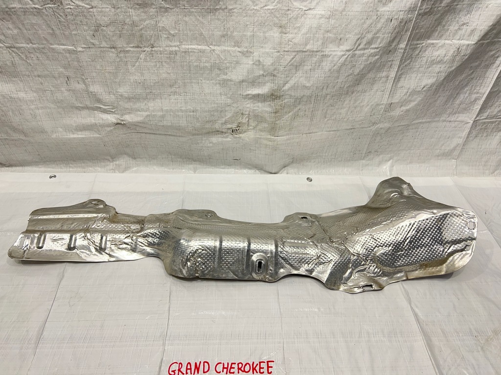 фото №1, Jeep grand cherokee wk2 lift захист теплова