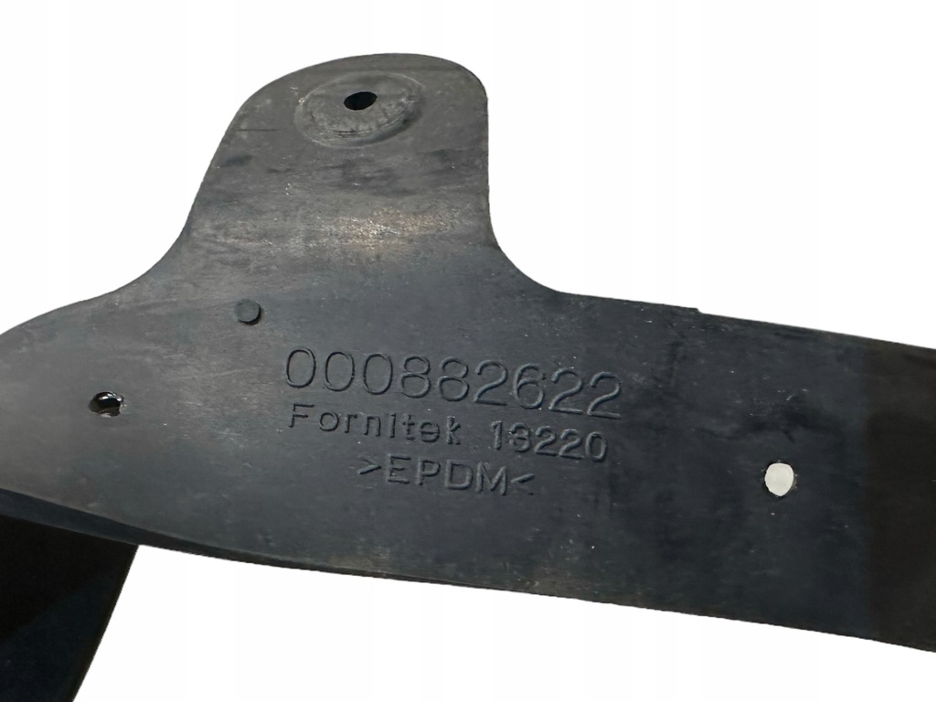 фото №5, Ferrari sf90 прокладка гумовий елемент плита захист підвіска lh 882622