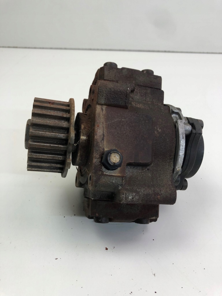 Citroen peugeot насос впрыскная 9676289780 Оригинал