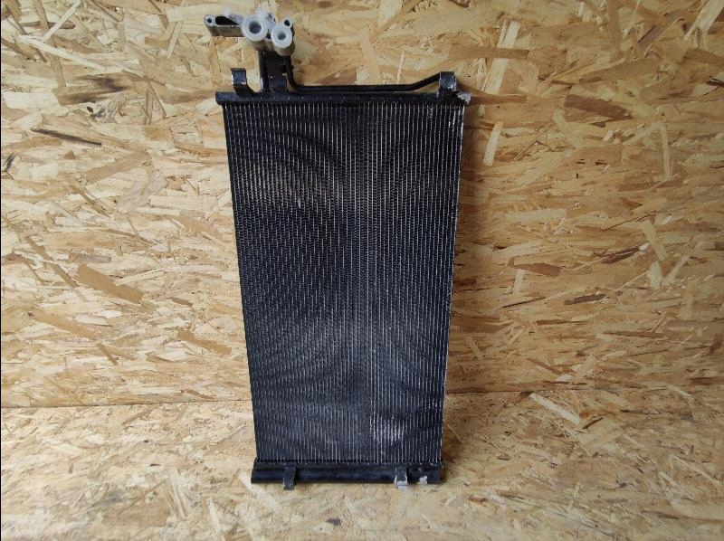 фото №1, Радиатор кондиционера land range rover evoque