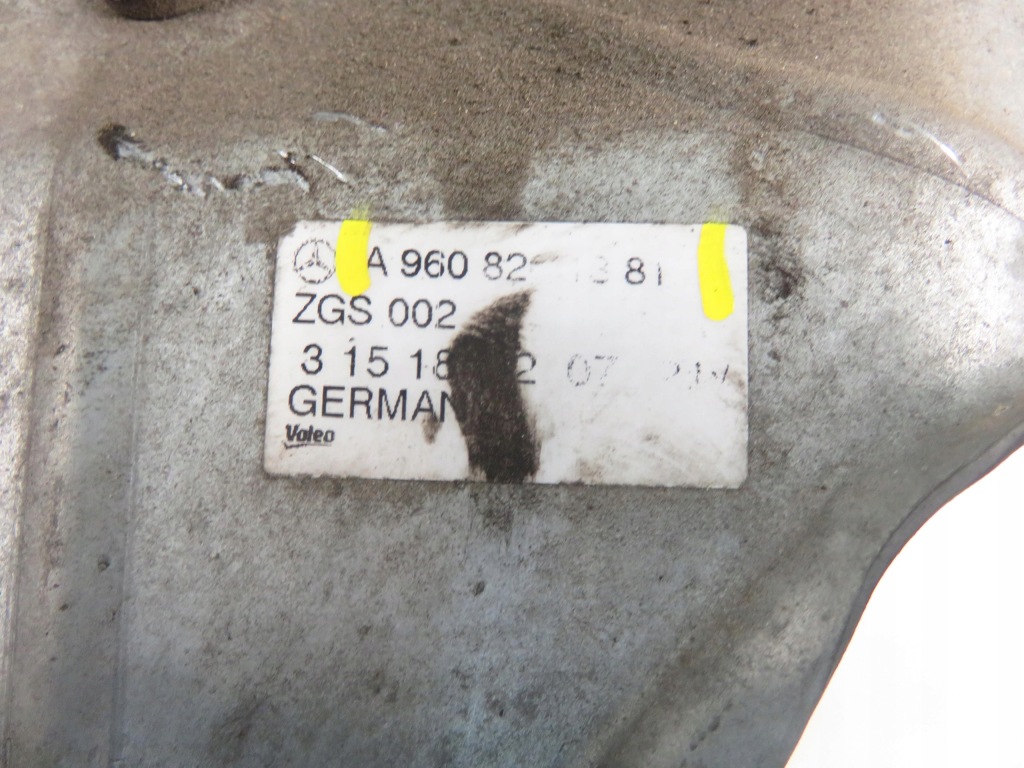 Механізм двірник mercedes actros mp4 / mp5 9608201881 Ціна