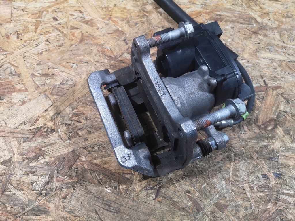 фото №5, Суппорт тормозной задняя задний левый camaro 2.0 3.6 2016-