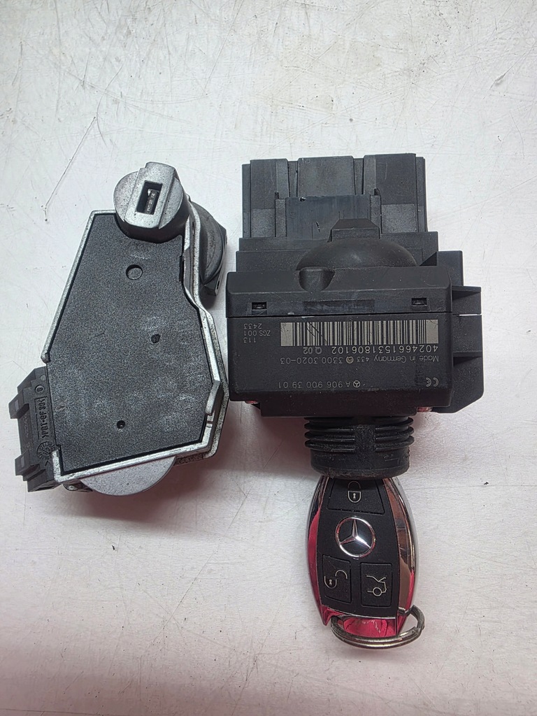 фото №1, Sprinter 906 замок запалювання засувка ключі вкладка - повний набір a9069003901