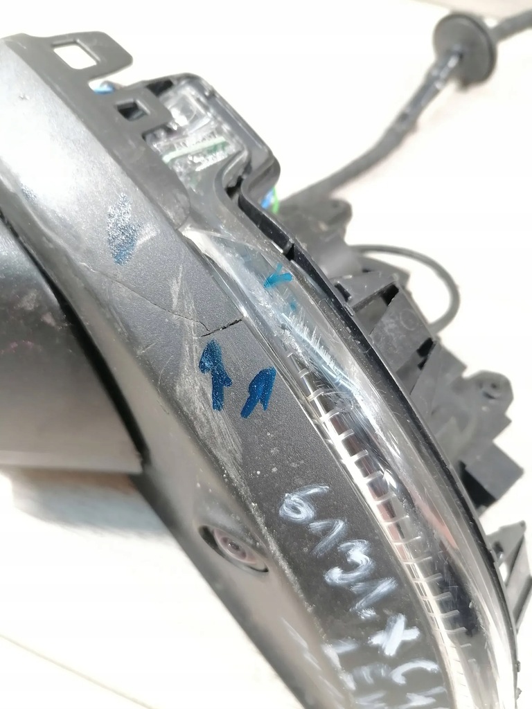 фото №11, Volvo xc40 ii зеркало левая 14pin 31442779