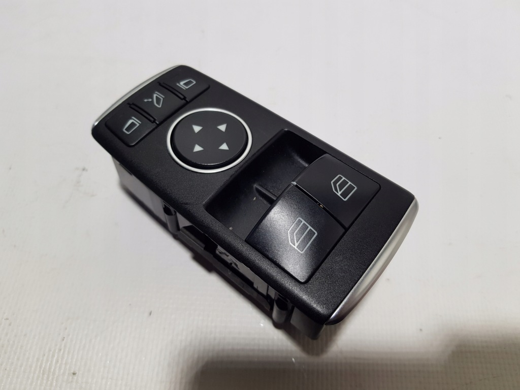 фото №1, Панель окон зеркал mercedes w204 coupe slk r172 1729056900