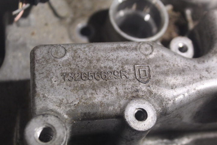 фото №4, Крышка клапанов головки renault clio iv 0.9