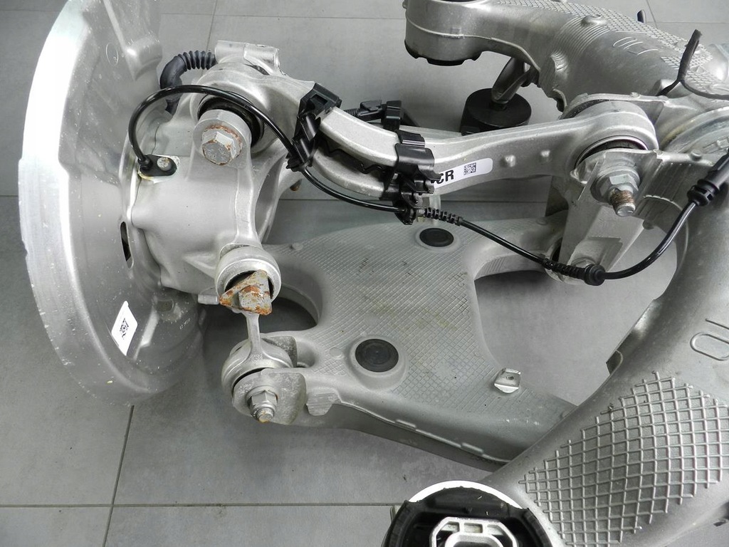 фото №10, Bmw 5 f10 520i балка подвеска задняя ступица