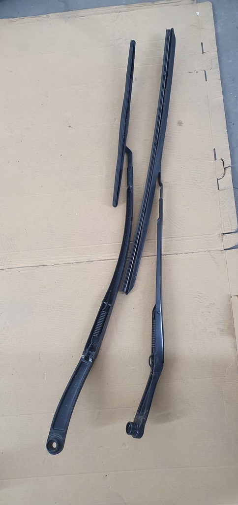 фото №1, Hyundai santa fe iv 20r рычаг рычаги дворник + щетки комплект