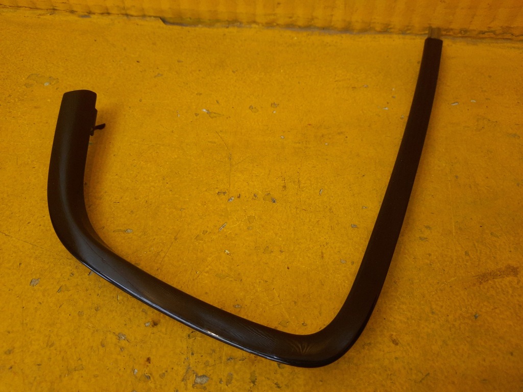 фото №1, Maserati levante молдинг хром задняя левая