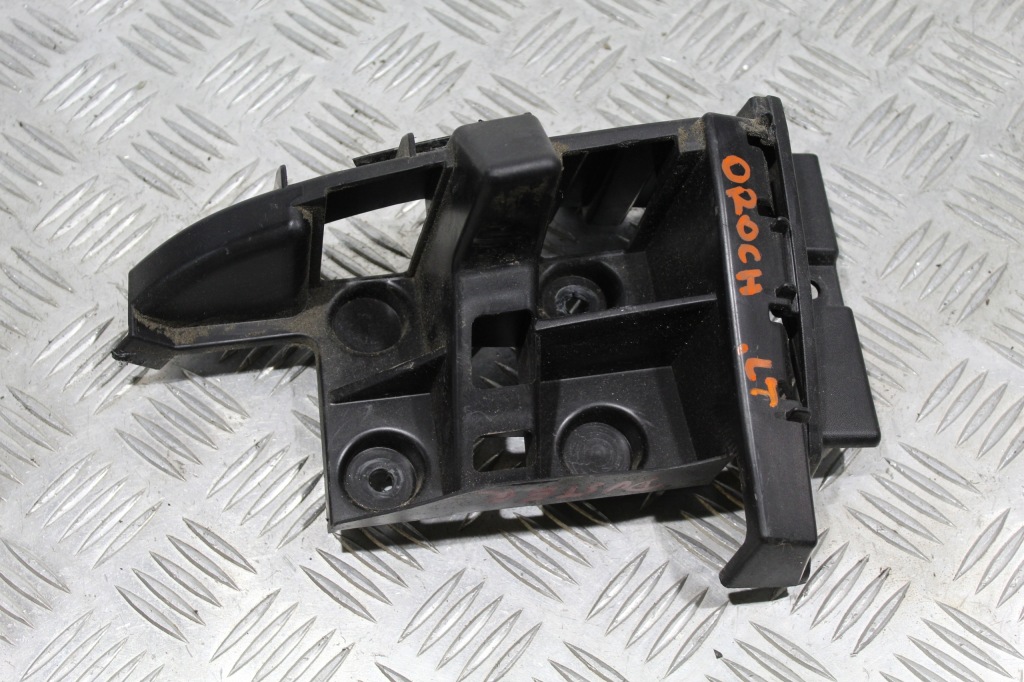 фото №1, Направляющая левый задняя duster oroch 850933255r