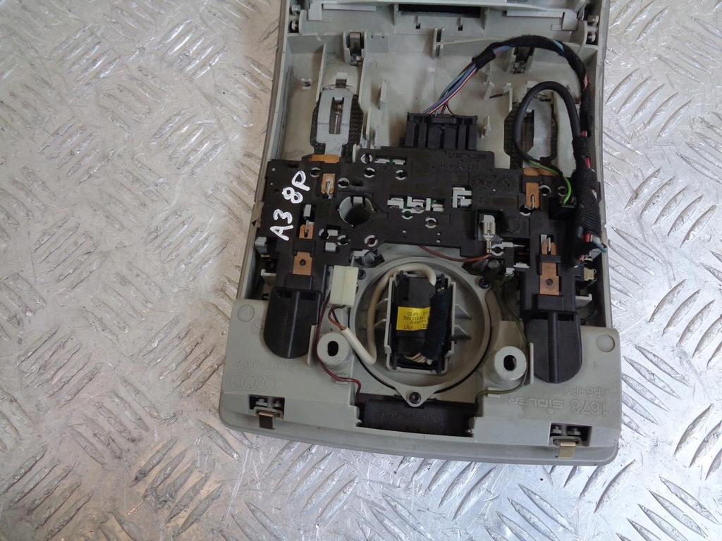 фото №6, Лампа освещение кабины pod панорама audi a3 8p 03- eu 8p0959561