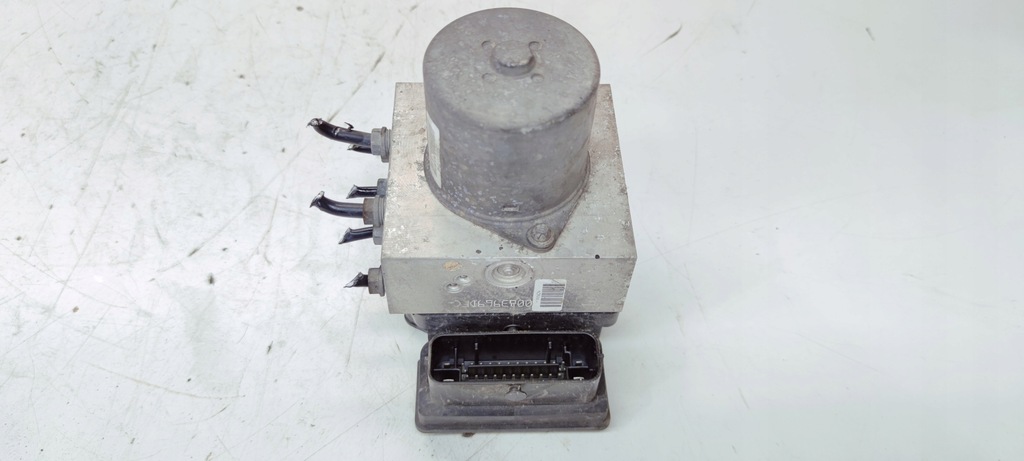 фото №6, Насос + блок управления abs esp audi q3 8u 5n0614109ae