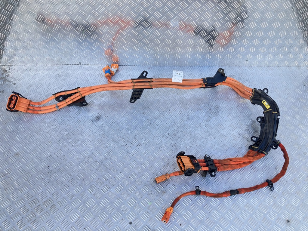 Купить Шланг зарядки range rover evoque ii 19- l8d2-14n284