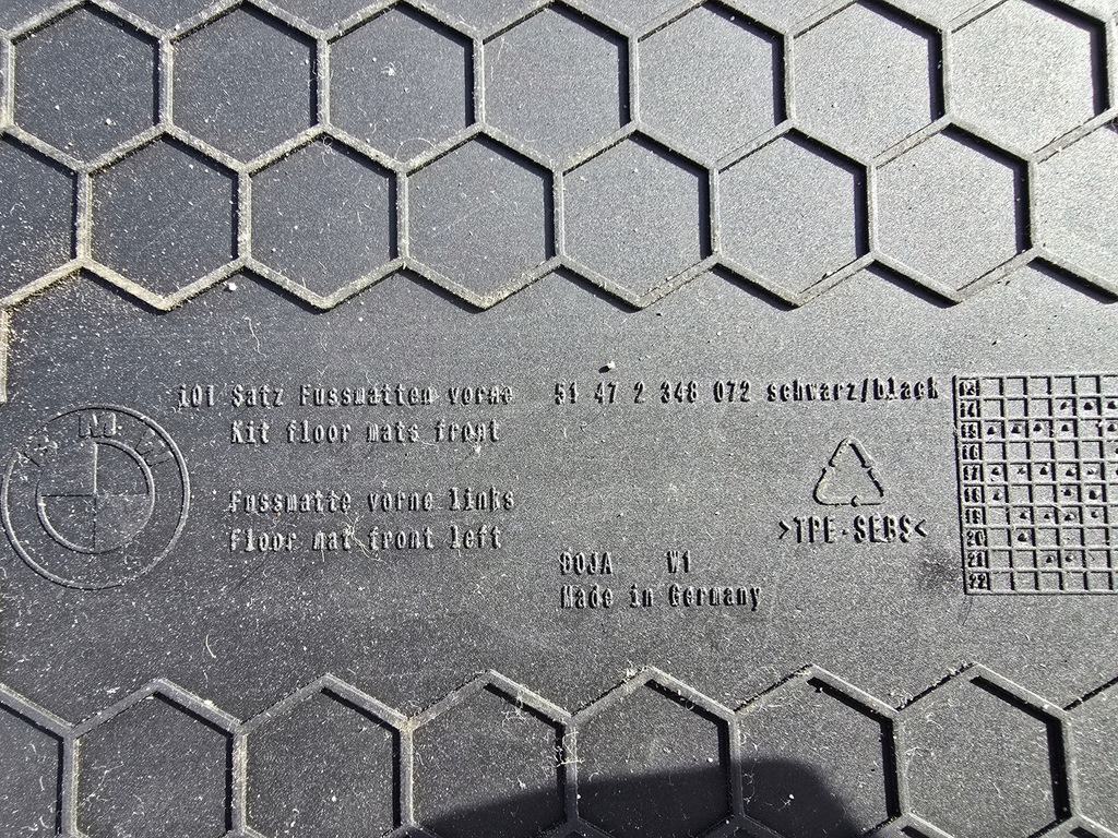 фото №7, Килимки обшивка салону гумові bmw i3 i01 2348072 2353819 orginał