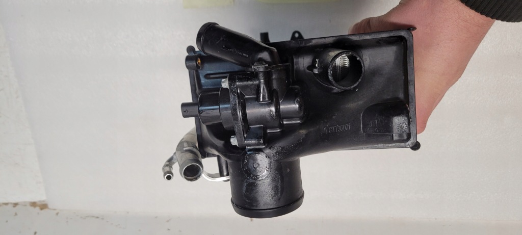 Радіатор повітря інтеркулер mercedes glc g a1770901214 a1770902501 Зі Шроту