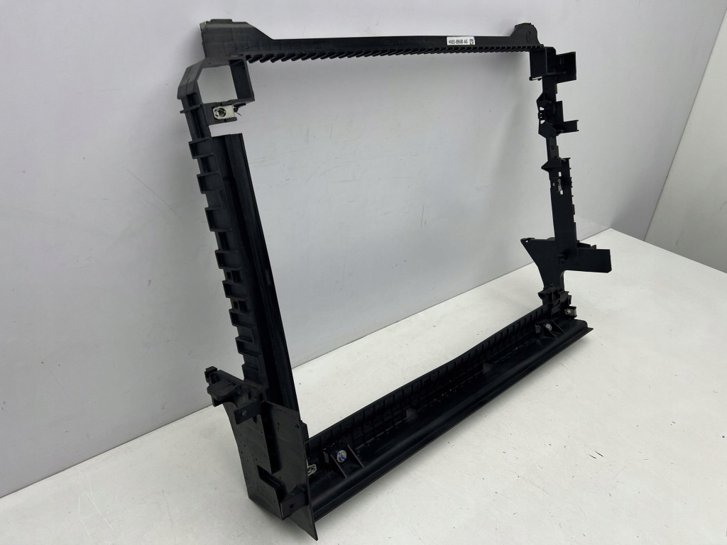 Range rover velar l560 рамка кронштейн радіатор оригінал 2017- Доставка