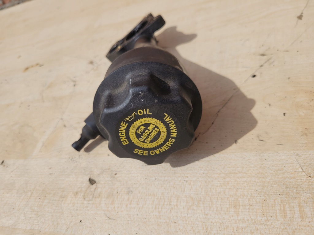 фото №8, Jeep cherokee kj 01-05r 3.7 заливна горловина оливи