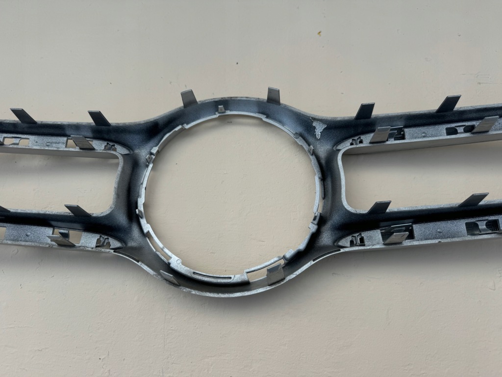 Mercedes b-klasa w247 18r- решітка радіатора накладка бампера перед a2478881000 Зі Шроту