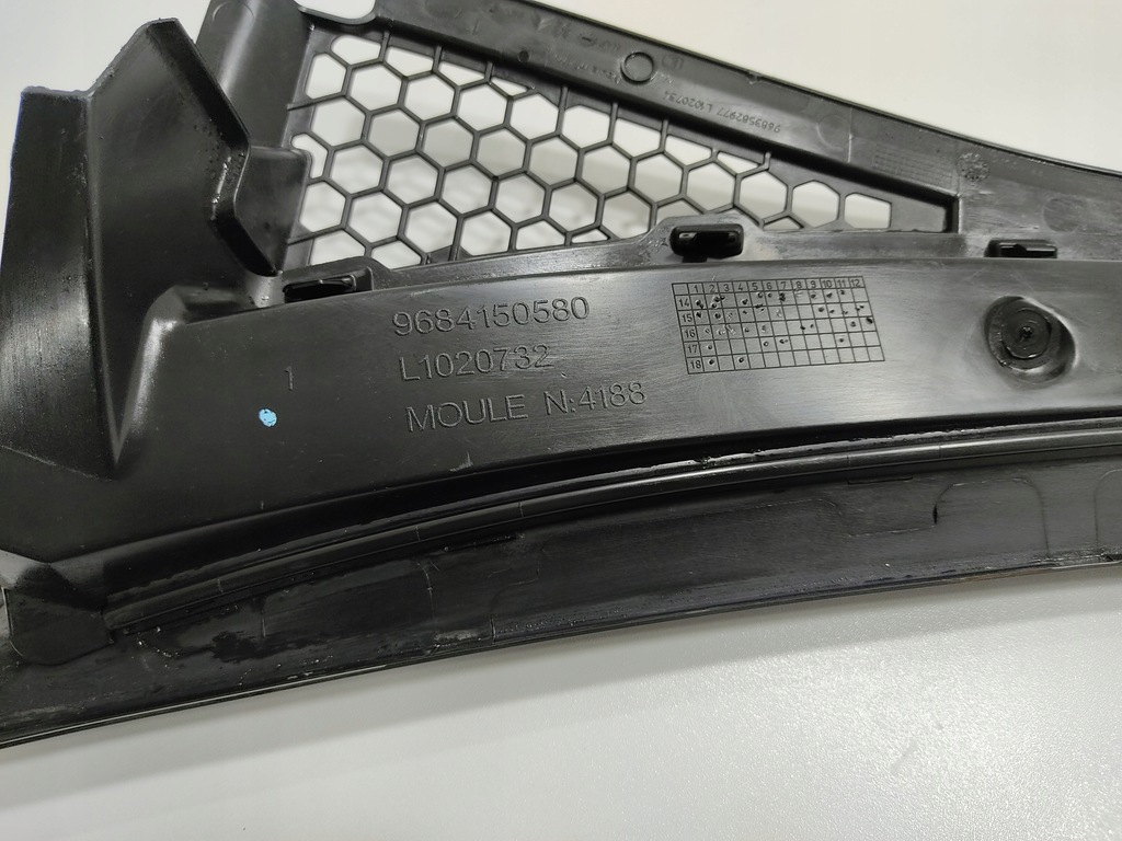 фото №9, Жабо пластик пластиковий citroen ds3 9684150580 2013-2019 europa