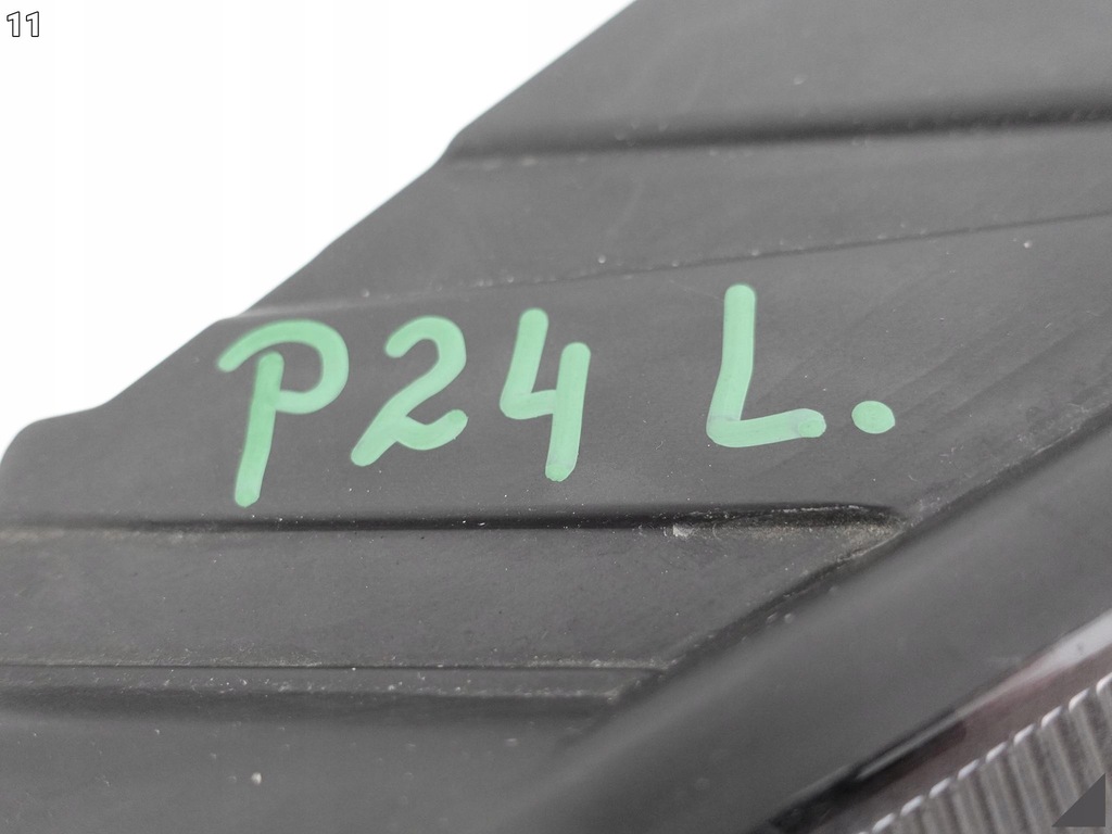 фото №12, Ford focus iv mk4 18- лампа обычная+ led правая eu