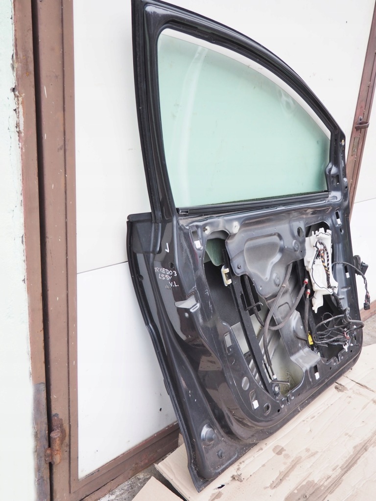 фото №8, Seat toledo 3 скло бічна двері ліва перед передня