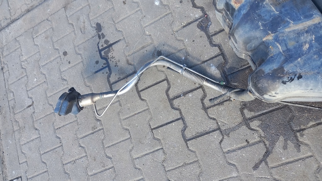 фото №8, Бак топлива chrysler sebring 2.8b 06r sedan