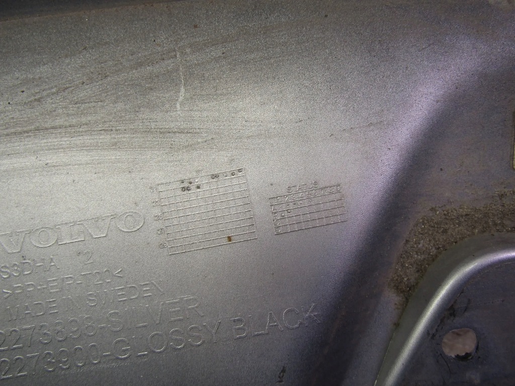 фото №11, Volvo xc40 ii спойлер накладка бампера задняя