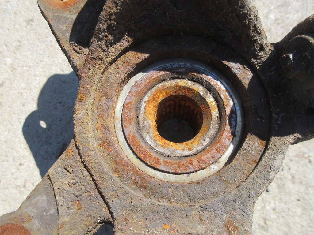 фото №13, Honda civic vii 5d hb 1.4 16v 90 km d14z6 поворотний кулак перед ліва права