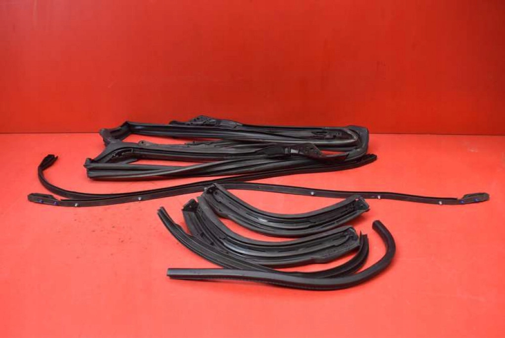 фото №13, Элементы салона пластики уплотнители коврики mazda mx5 4 iv nd lift 15-23