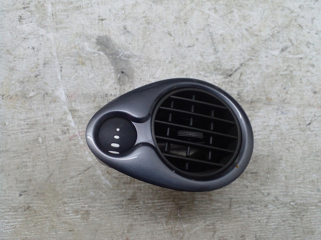 фото №1, Решітка обдув правий перед renault clio iii 05-12