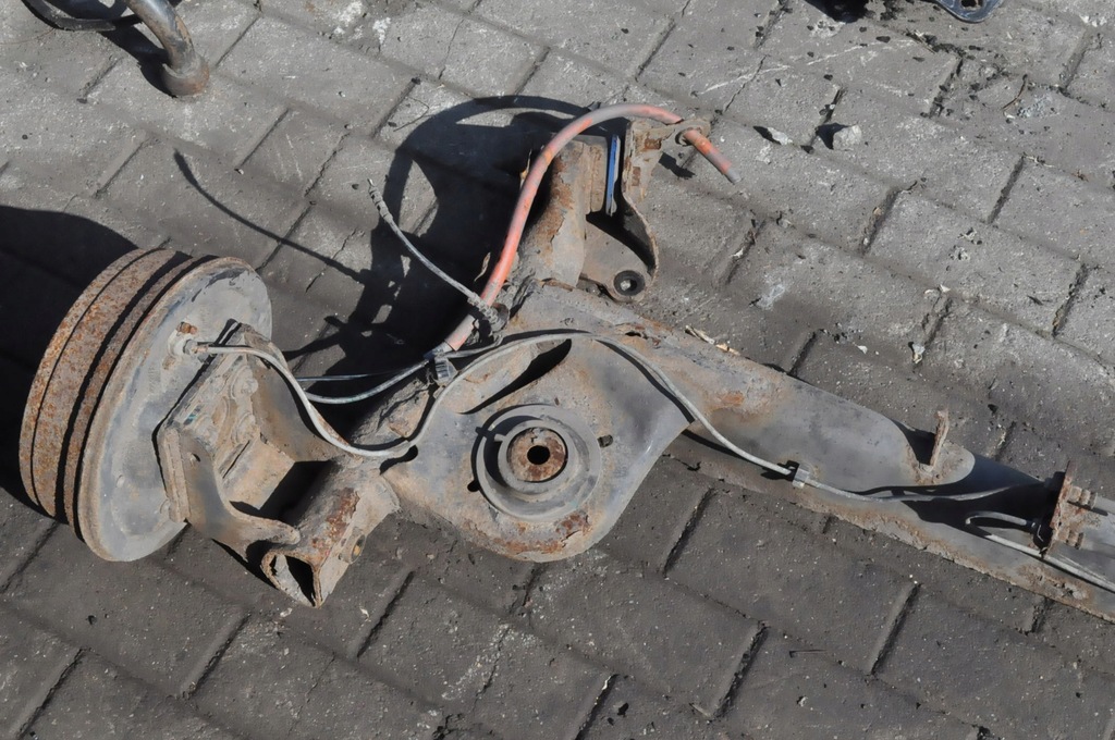 фото №6, Dacia duster подвеска балка задняя