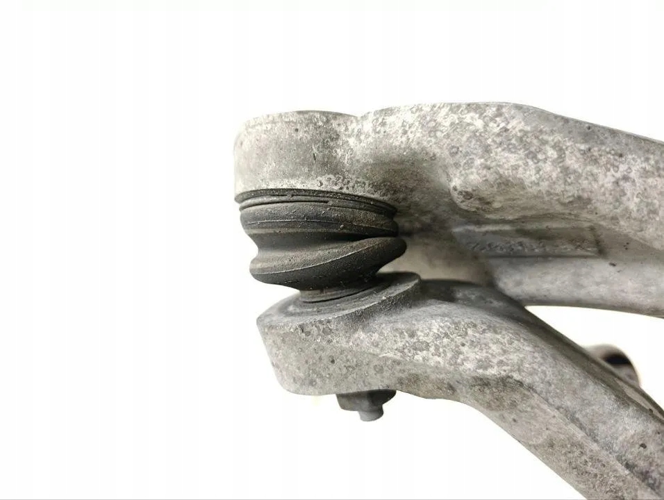 Подвеска передние правое maserati quattroporte vi 06701017550 бензиновый Киев