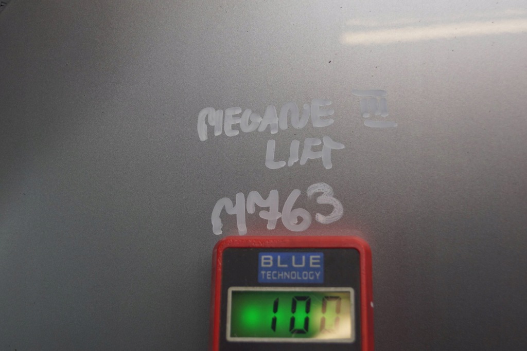 Renault megane 3 рестайлинг  капот крышка двигателя m763 с Разборки