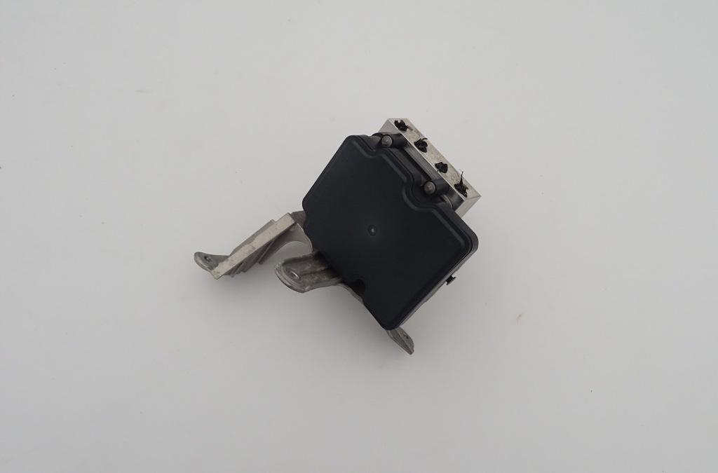 фото №1, 2019+ camaro 6.2 ss насос abs тормозная блок управления