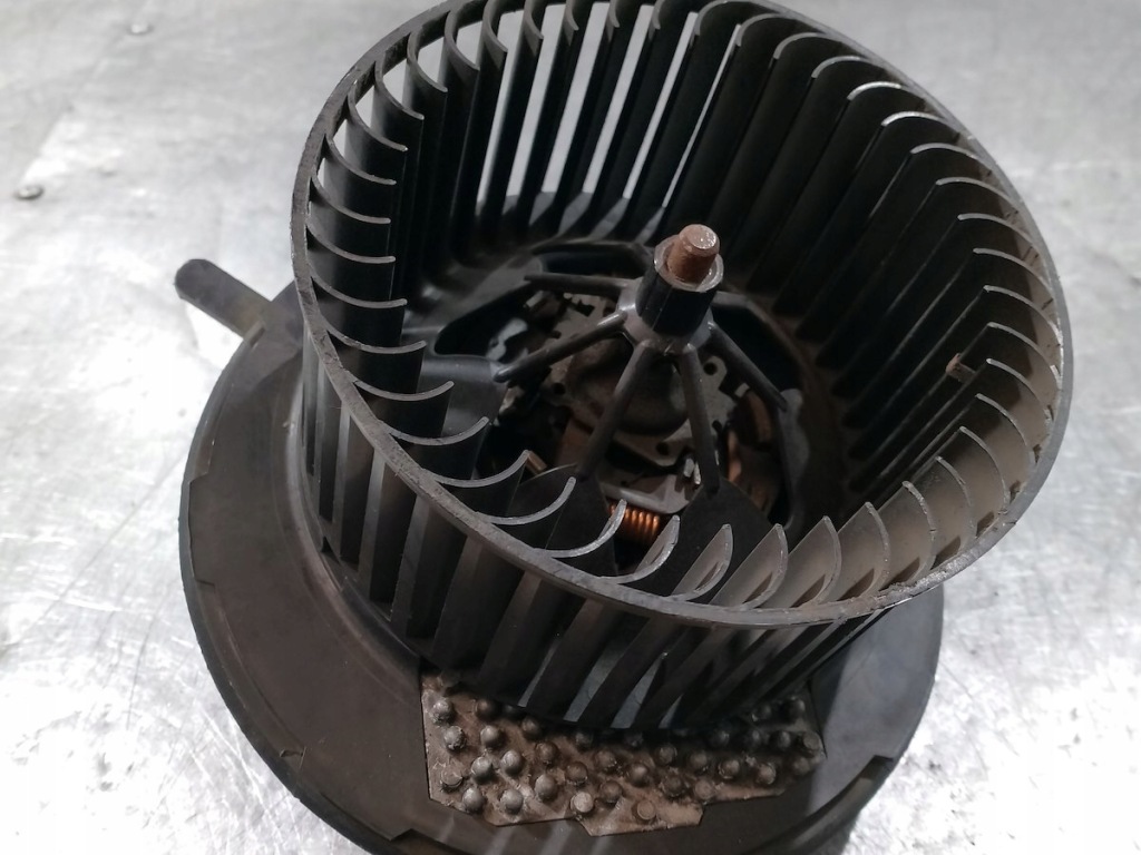 фото №1, Вентилятор обдув, воздуходувка vw golf plus 3c1820015l 3c0907521d