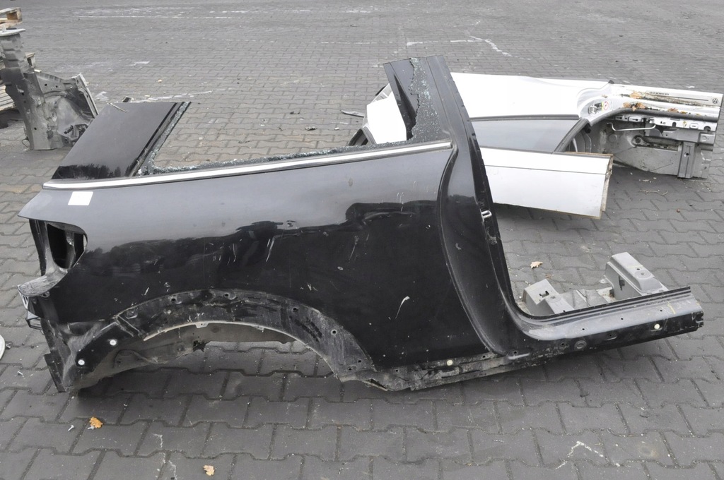 фото №1, Mini paceman r61 чверть крила правий задня задній