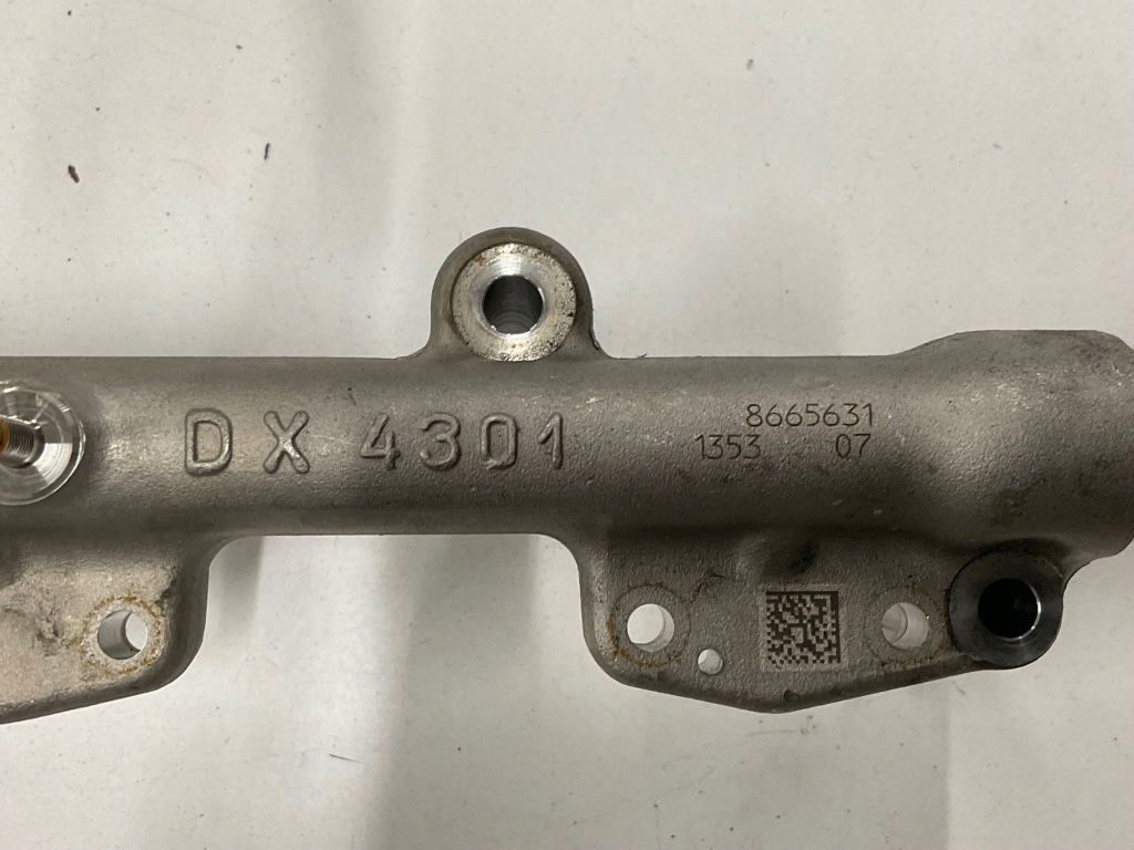 Купить Молдинг впрыскная mini cooper f55/f56 1.5 бензин 8665631 9.011